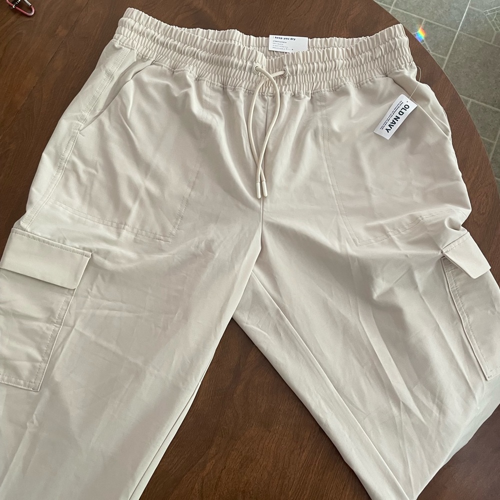 Brand new old navy khaki pants